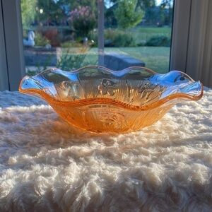 1950’s~MARIGOLD IRIS & HERRINGBONE PATTERN~JEANETTE GLASS CO.~SERVING BOWL~G13